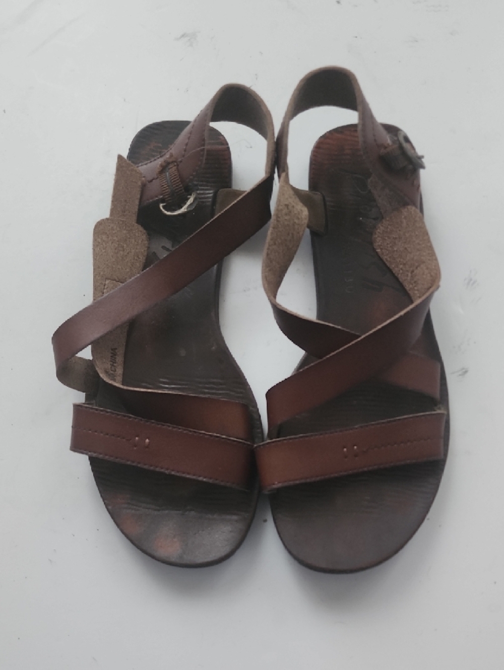 Blowfish Brown Strappy Leather Sandals - Picture 6 of 6
